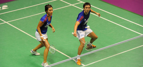 bad-couple badminton