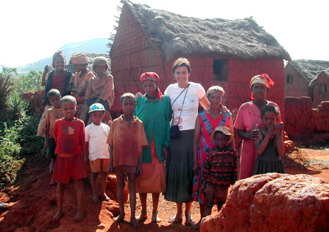 voyages humanitaires madagascar